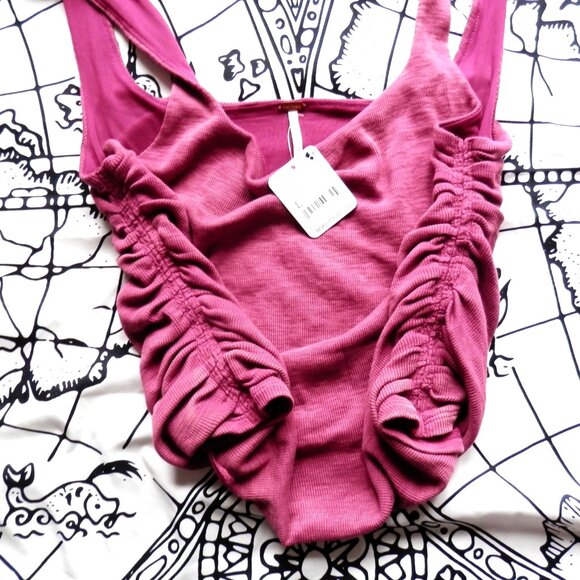 Free People || Boulevard Rouched Cropped Tank Top - Picture 10 of 11